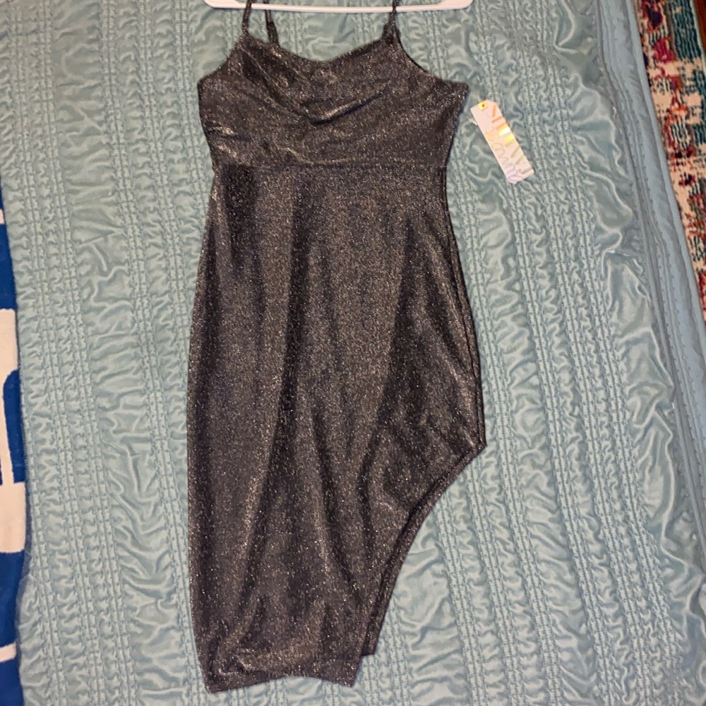 Shiny/sparkly party dress!